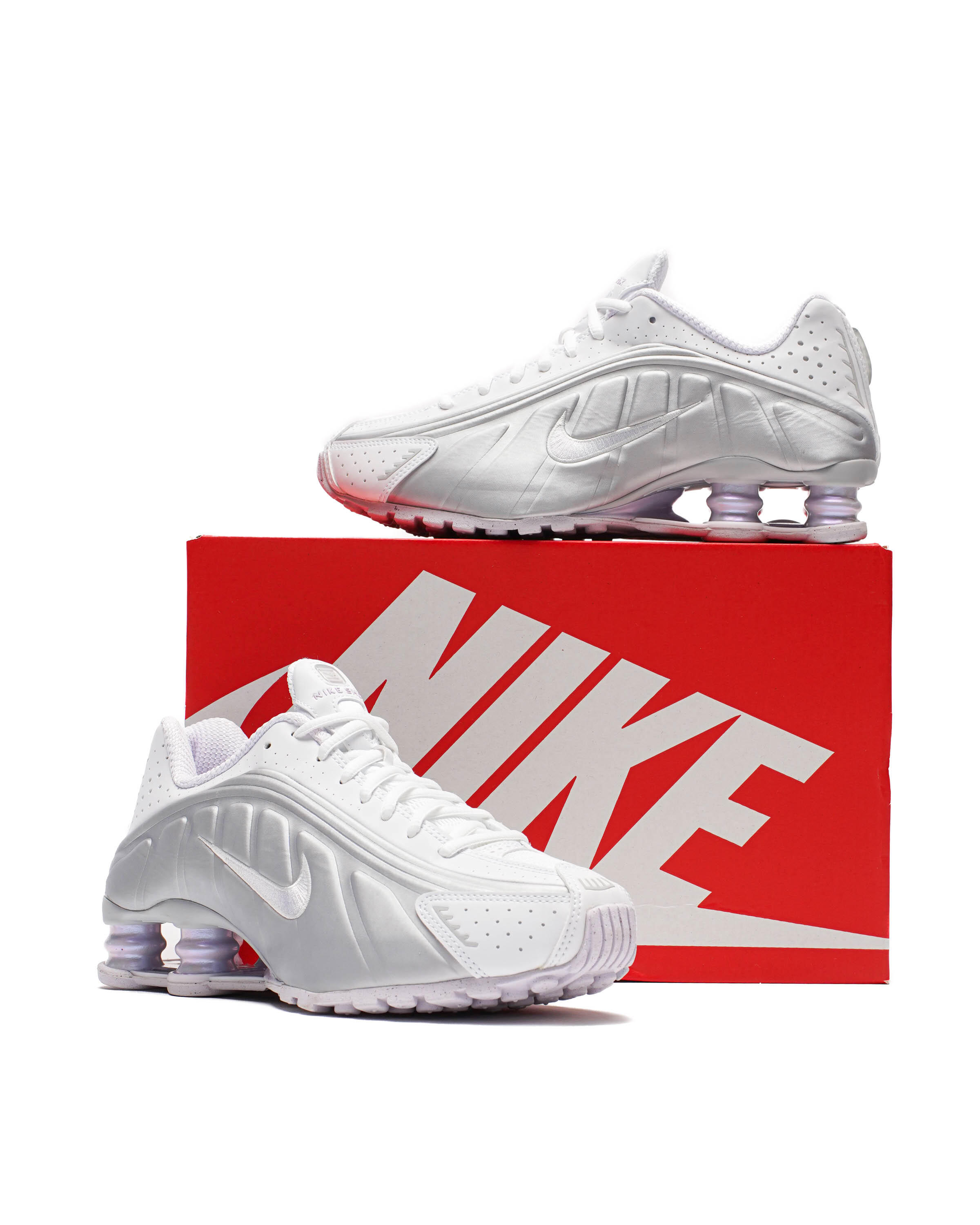 Nike WMNS SHOX R4 | HF5076-100 | AFEW STORE